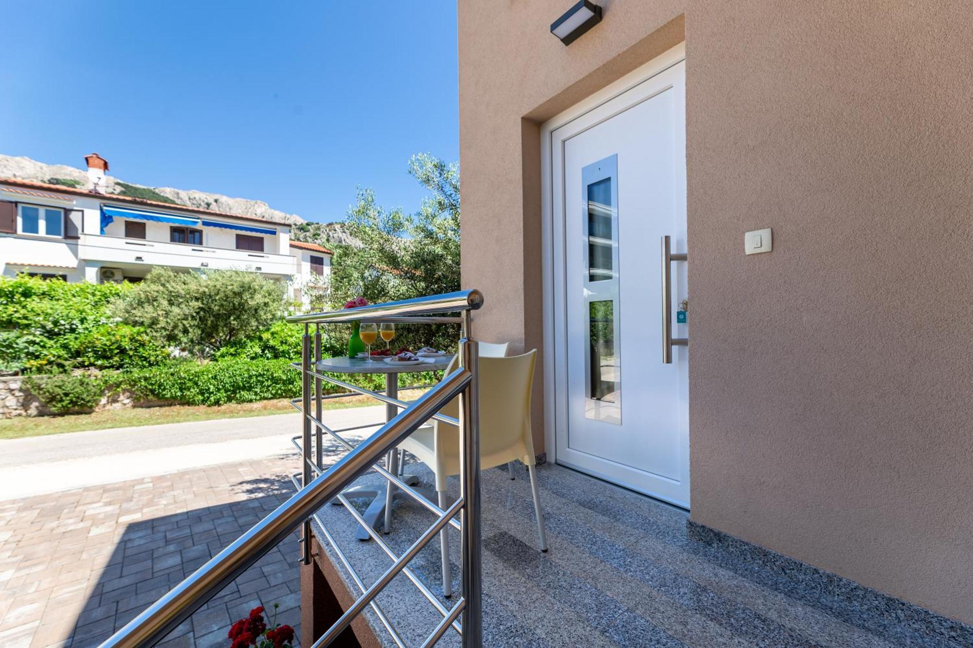 Apartments Viktorija 2 باشْكا الغرفة الصورة